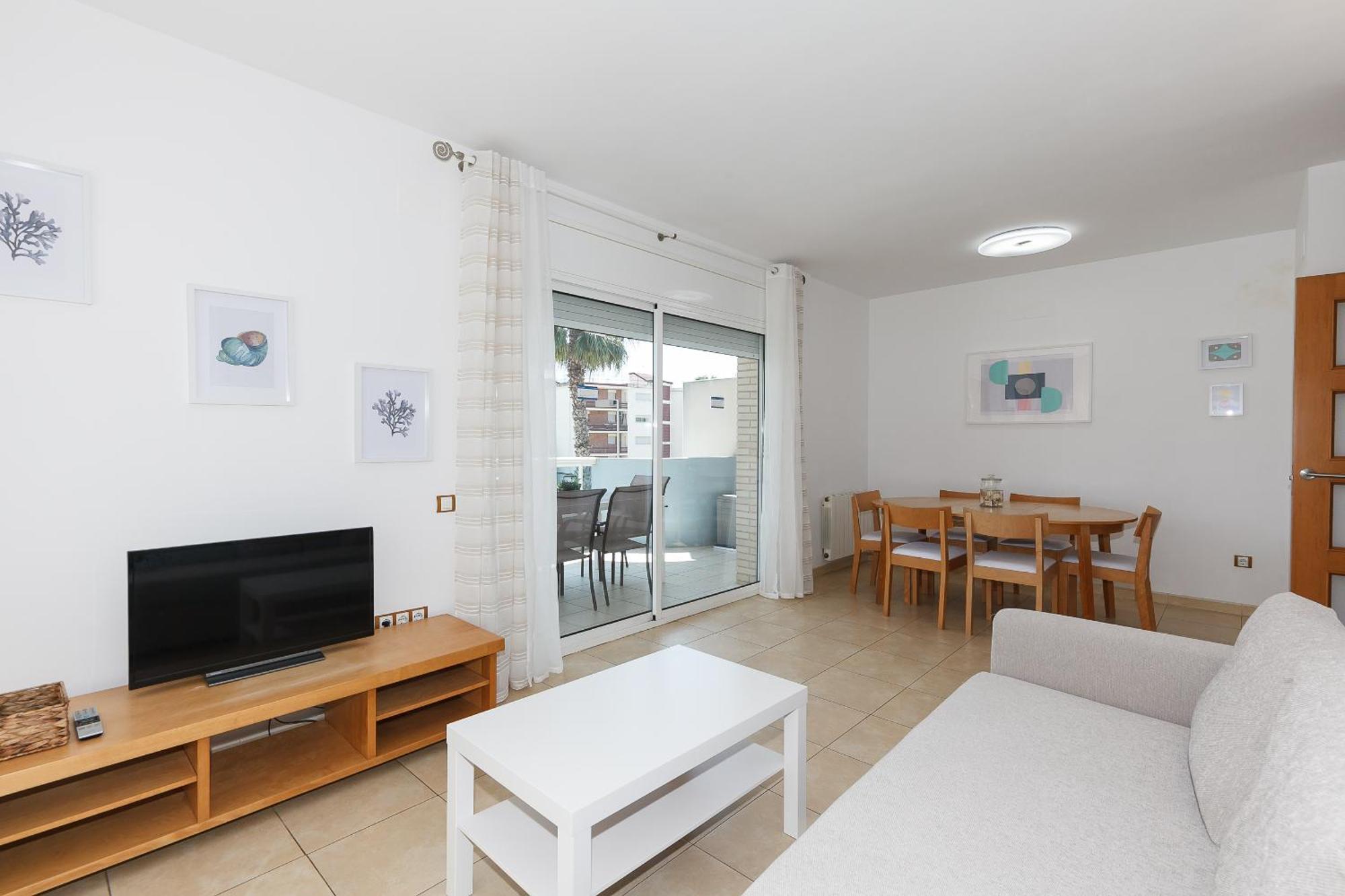 Uhc Els Pins Apartments سالو المظهر الخارجي الصورة